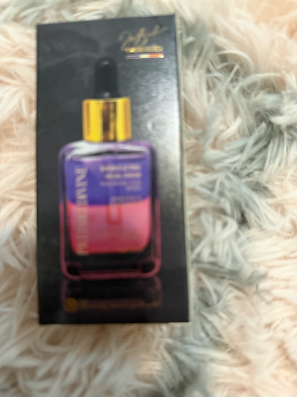 Predire Vitamin C + Retinol Drop Serum Bottle - Purple & Pink